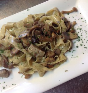 Pappardelle di grano saraceno con funghi porcini